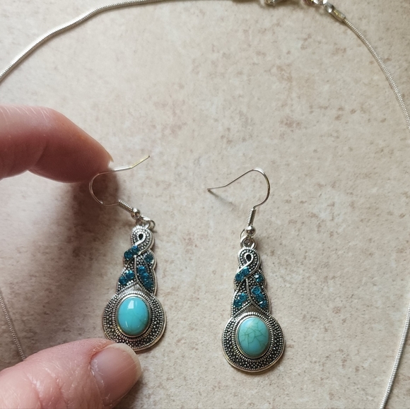 New turquoise color boho 20" 925 stamped necklace and earrings set - Picture 8 of 10